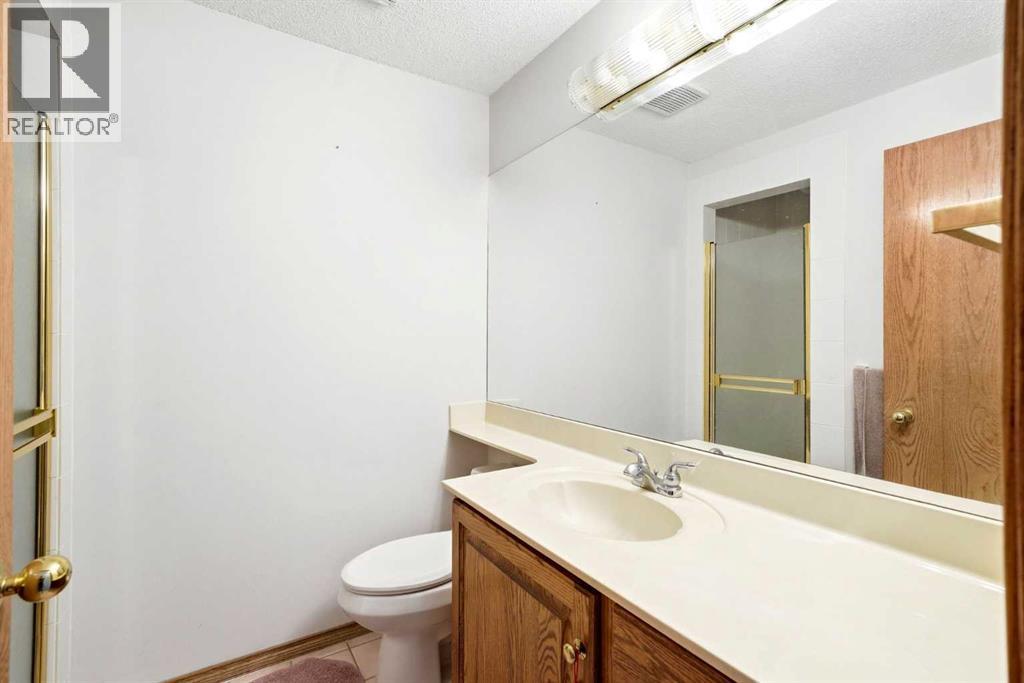 6 Christie Briar Lane SW, Calgary, Alberta  T3H 2H5 - Photo 17 - A2308376