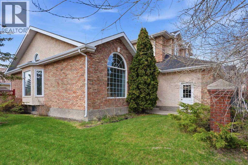 6 Christie Briar Lane SW, Calgary, Alberta  T3H 2H5 - Photo 2 - A2308376