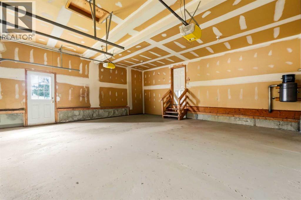 6 Christie Briar Lane SW, Calgary, Alberta  T3H 2H5 - Photo 30 - A2308376