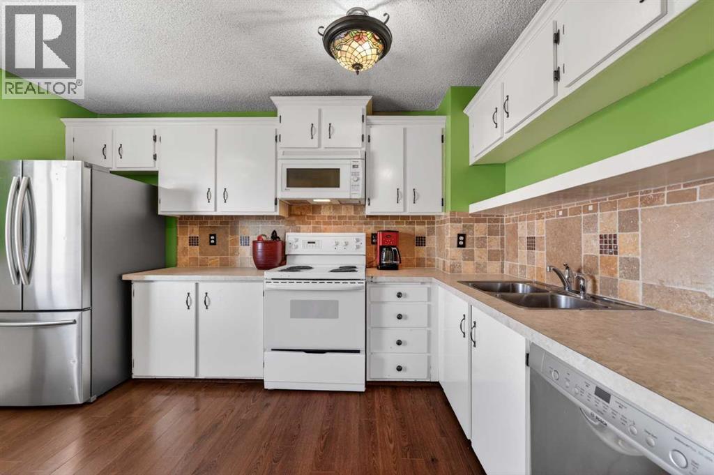 502, 700 Allen Street SE, Airdrie, Alberta  T4B 1E8 - Photo 6 - A2310842