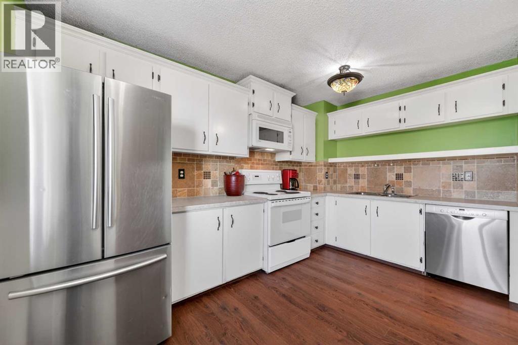 502, 700 Allen Street SE, Airdrie, Alberta  T4B 1E8 - Photo 4 - A2310842
