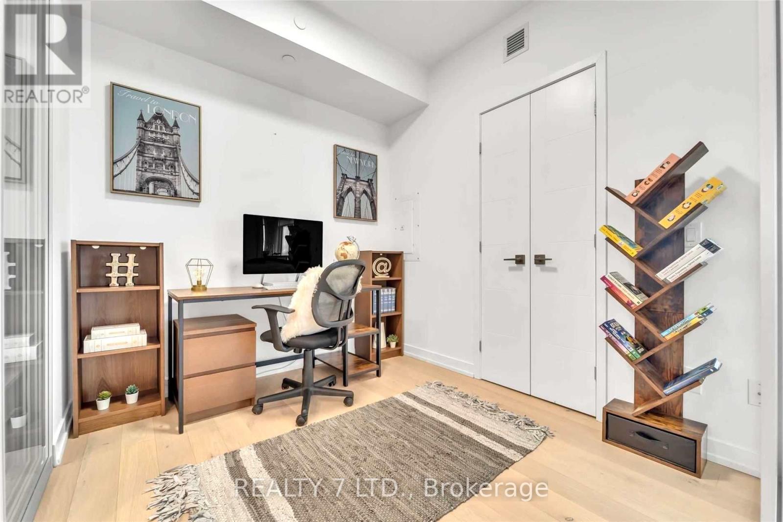 3902 - 488 University Avenue, Toronto, Ontario  M5G 0C1 - Photo 11 - C13081344