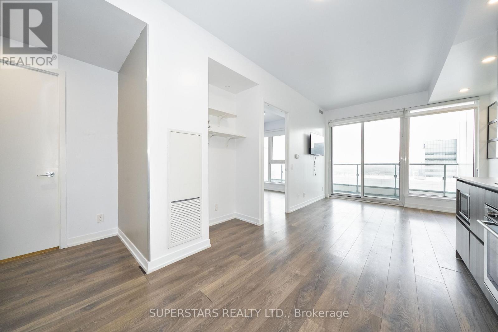 1905 - 5 Buttermill Avenue, Vaughan, Ontario  L4K 0J5 - Photo 9 - N13166148