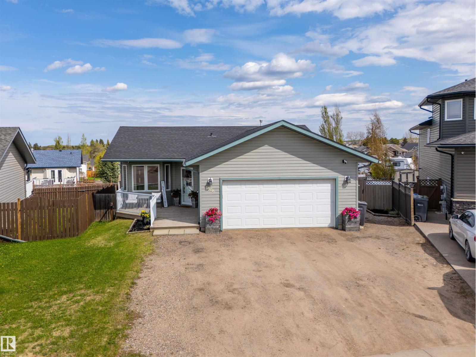 1506 15 St, Cold Lake, Alberta  T9M 1Z8 - Photo 1 - E4489728