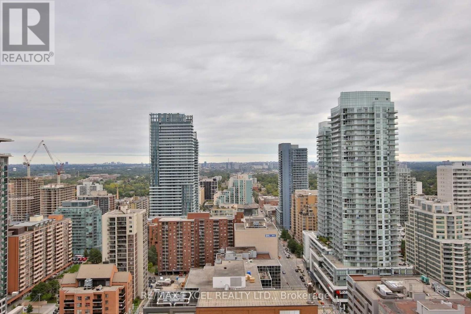 2407 - 8 Eglinton Avenue E, Toronto, Ontario  M4P 0C1 - Photo 14 - C13167402