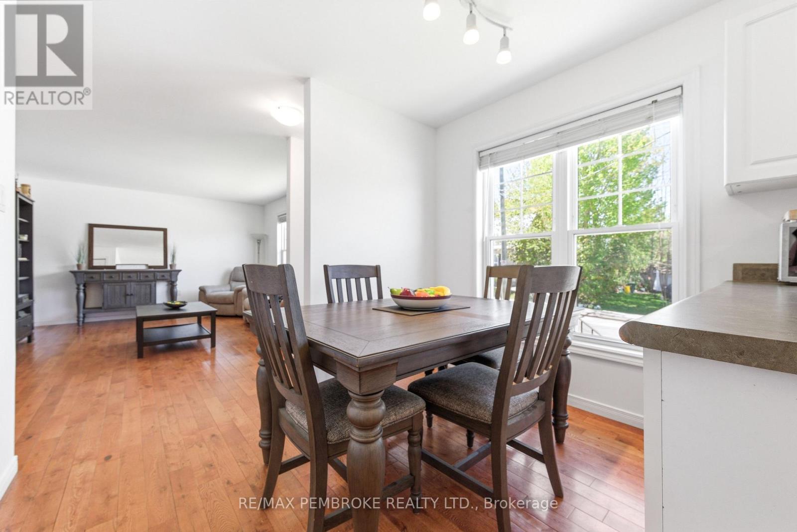 257 Fraser Street, Pembroke, Ontario  K8A 1X9 - Photo 13 - X13161760