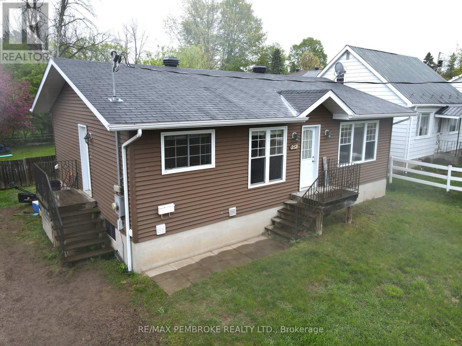 257 Fraser Street, Pembroke, Ontario  K8A 1X9 - Photo 49 - X13161760
