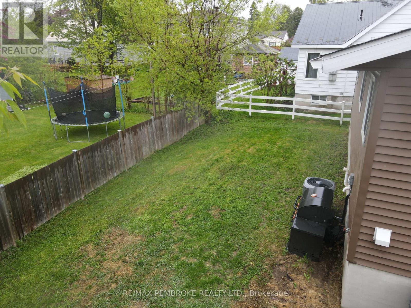257 Fraser Street, Pembroke, Ontario  K8A 1X9 - Photo 50 - X13161760