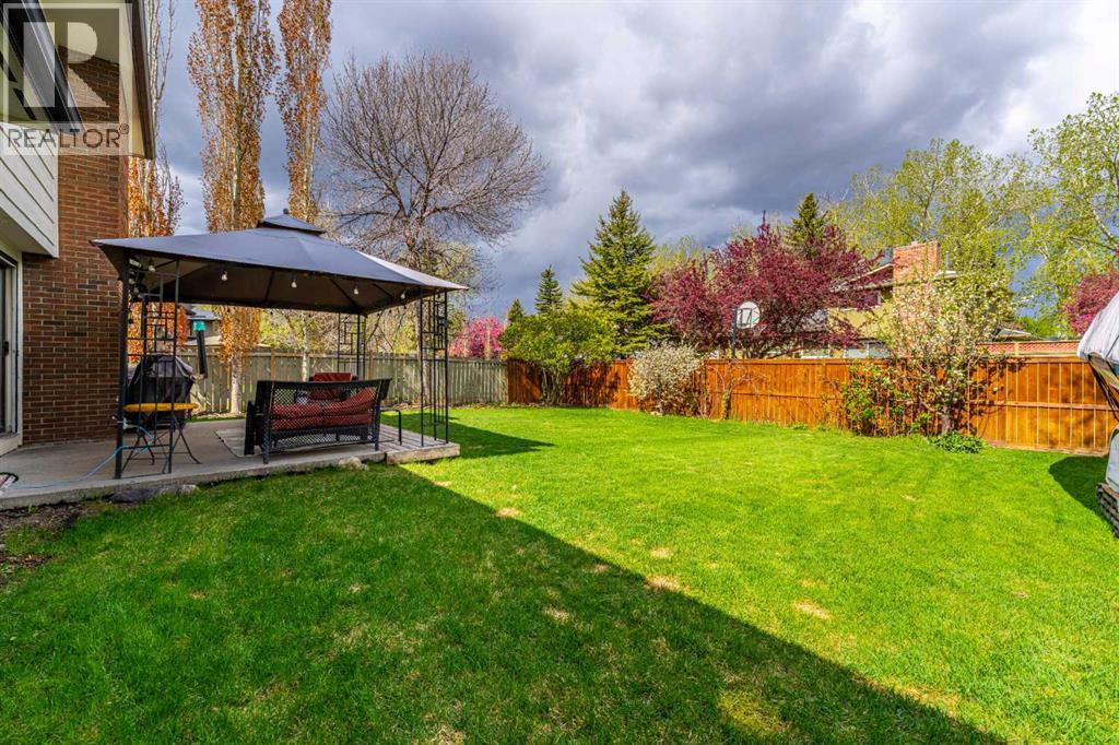 51 Midvalley Crescent SE, Calgary, Alberta  T2X 1T4 - Photo 35 - A2313709