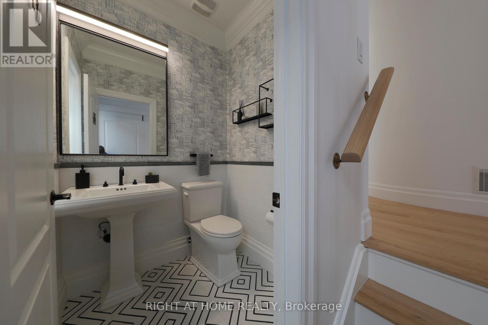 3342 Moses Way, Burlington, Ontario  L7M 0L5 - Photo 6 - W13167406