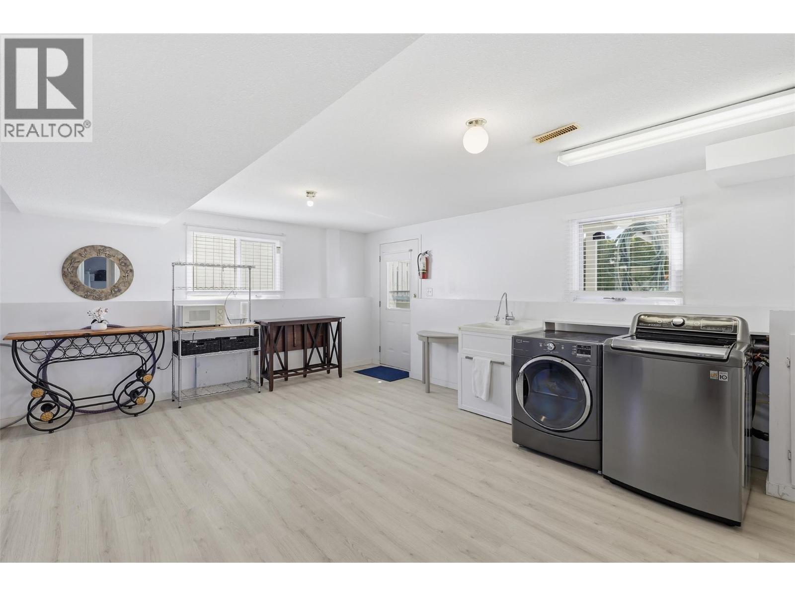 1335 Lethbridge Avenue, Kamloops, British Columbia  V2B 8K6 - Photo 36 - 10386073