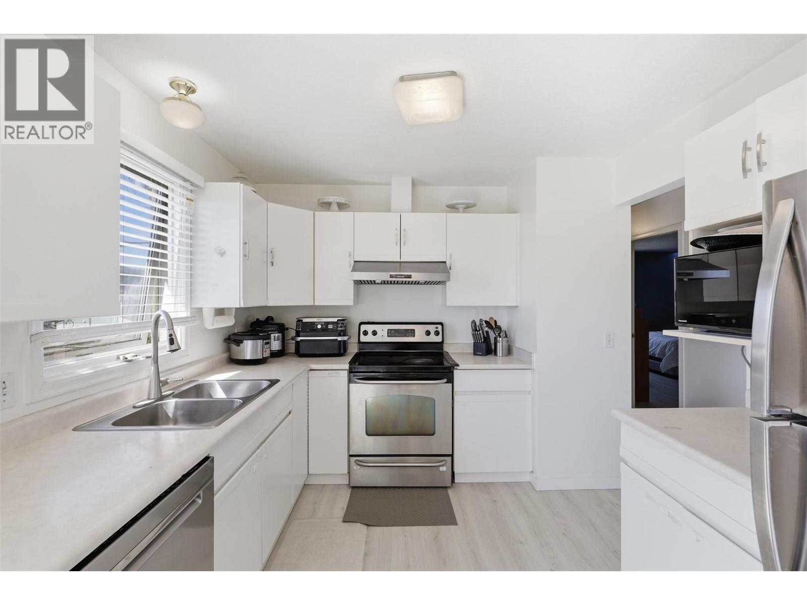 1335 Lethbridge Avenue, Kamloops, British Columbia  V2B 8K6 - Photo 13 - 10386073