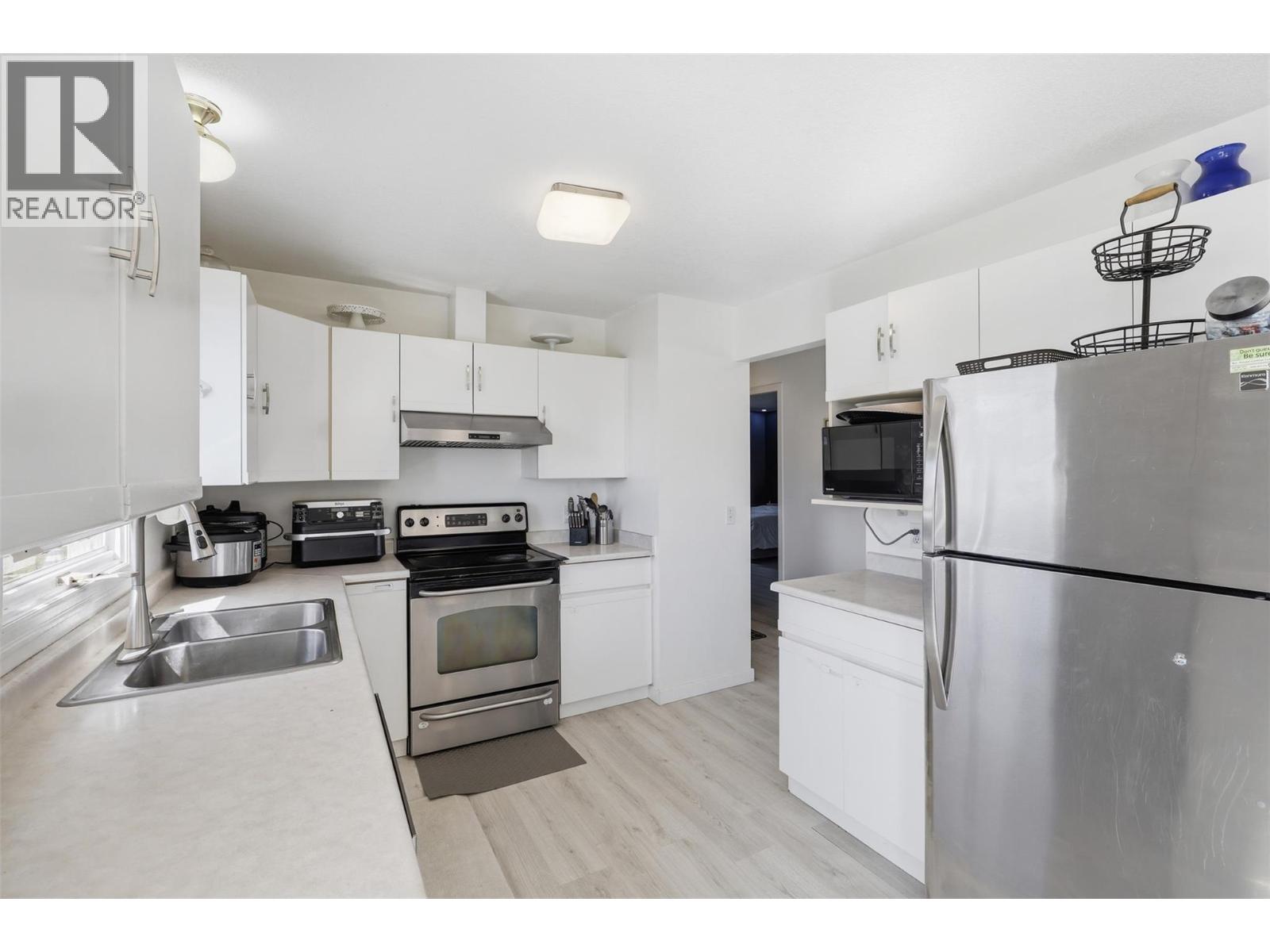 1335 Lethbridge Avenue, Kamloops, British Columbia  V2B 8K6 - Photo 14 - 10386073