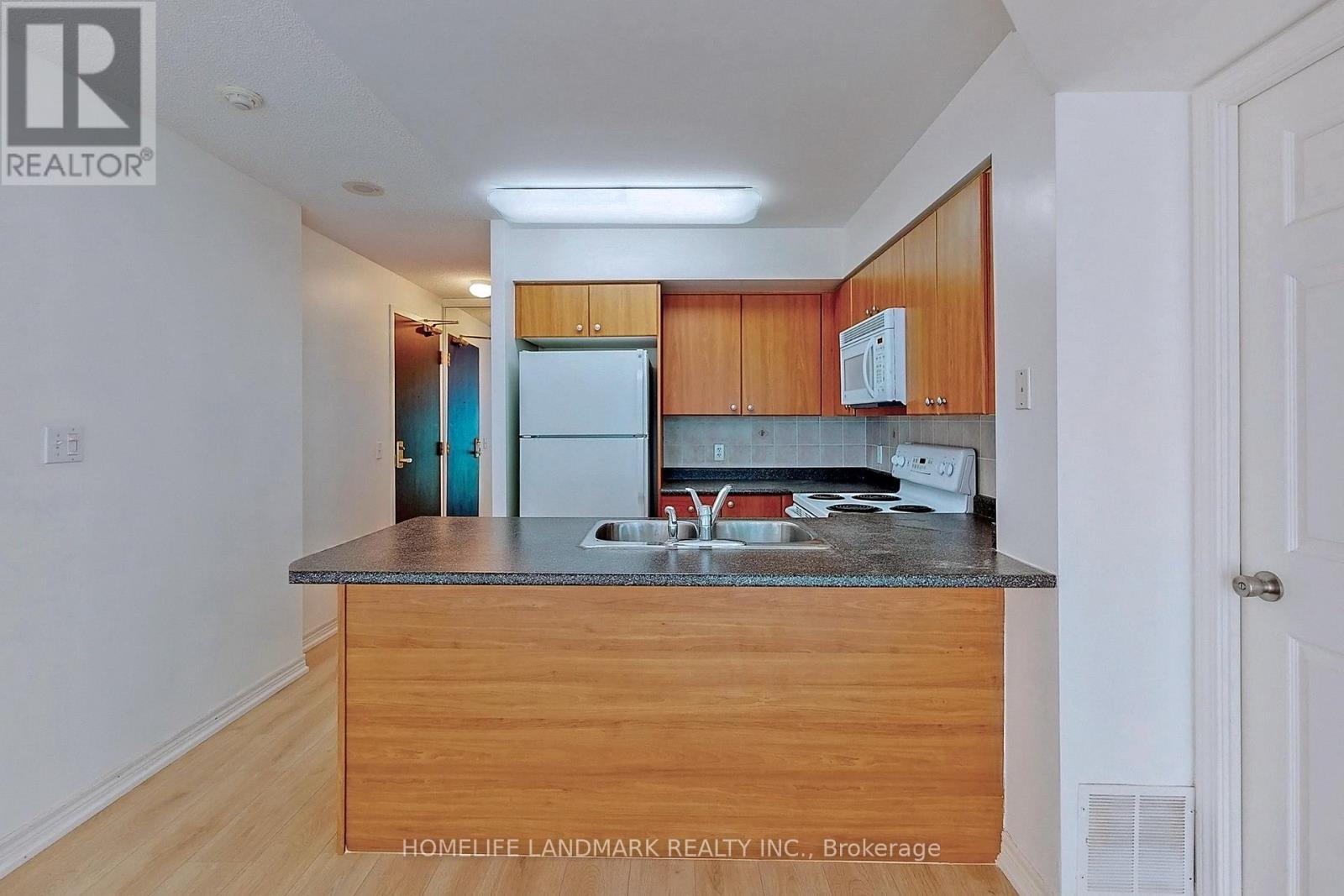 901 - 30 Grand Trunk Crescent, Toronto, Ontario  M5J 3A4 - Photo 11 - C13167460