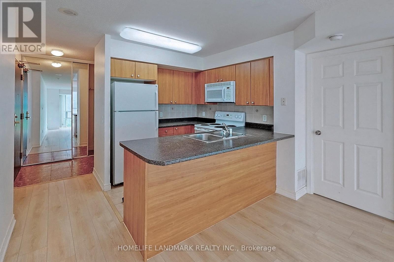 901 - 30 Grand Trunk Crescent, Toronto, Ontario  M5J 3A4 - Photo 12 - C13167460