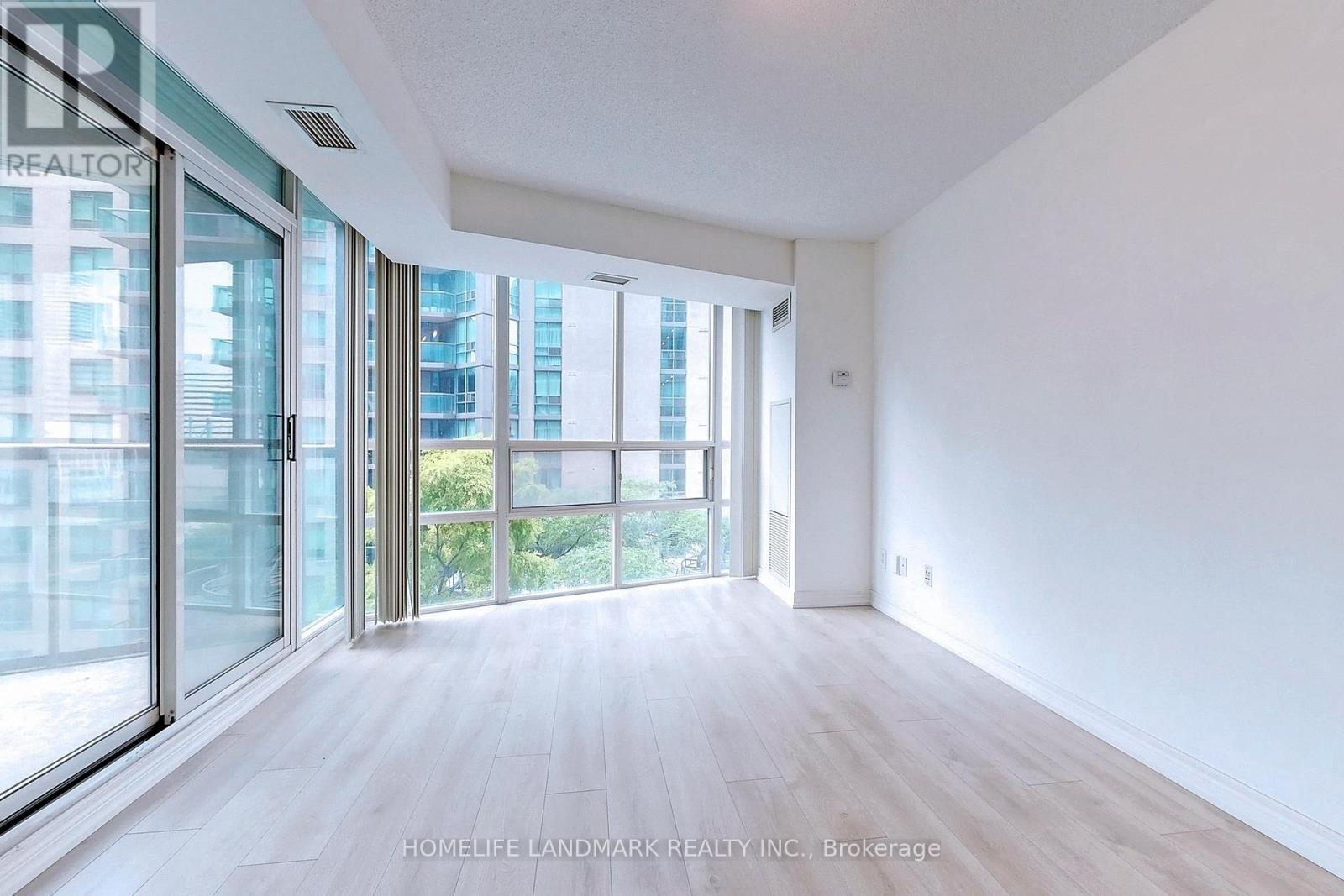 901 - 30 Grand Trunk Crescent, Toronto, Ontario  M5J 3A4 - Photo 6 - C13167460