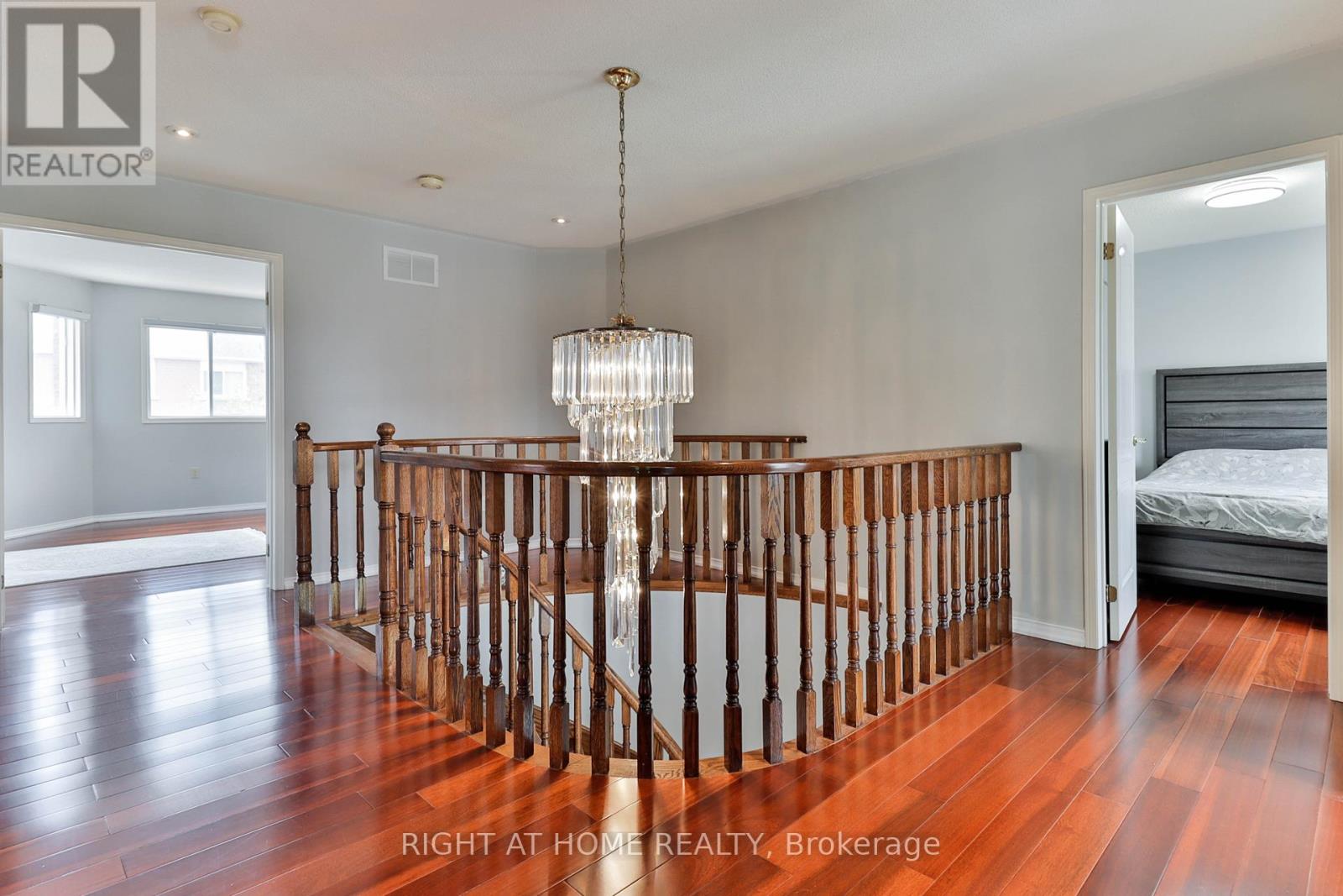 1856 Woodview Avenue, Pickering, Ontario  L1V 1L4 - Photo 34 - E13112296