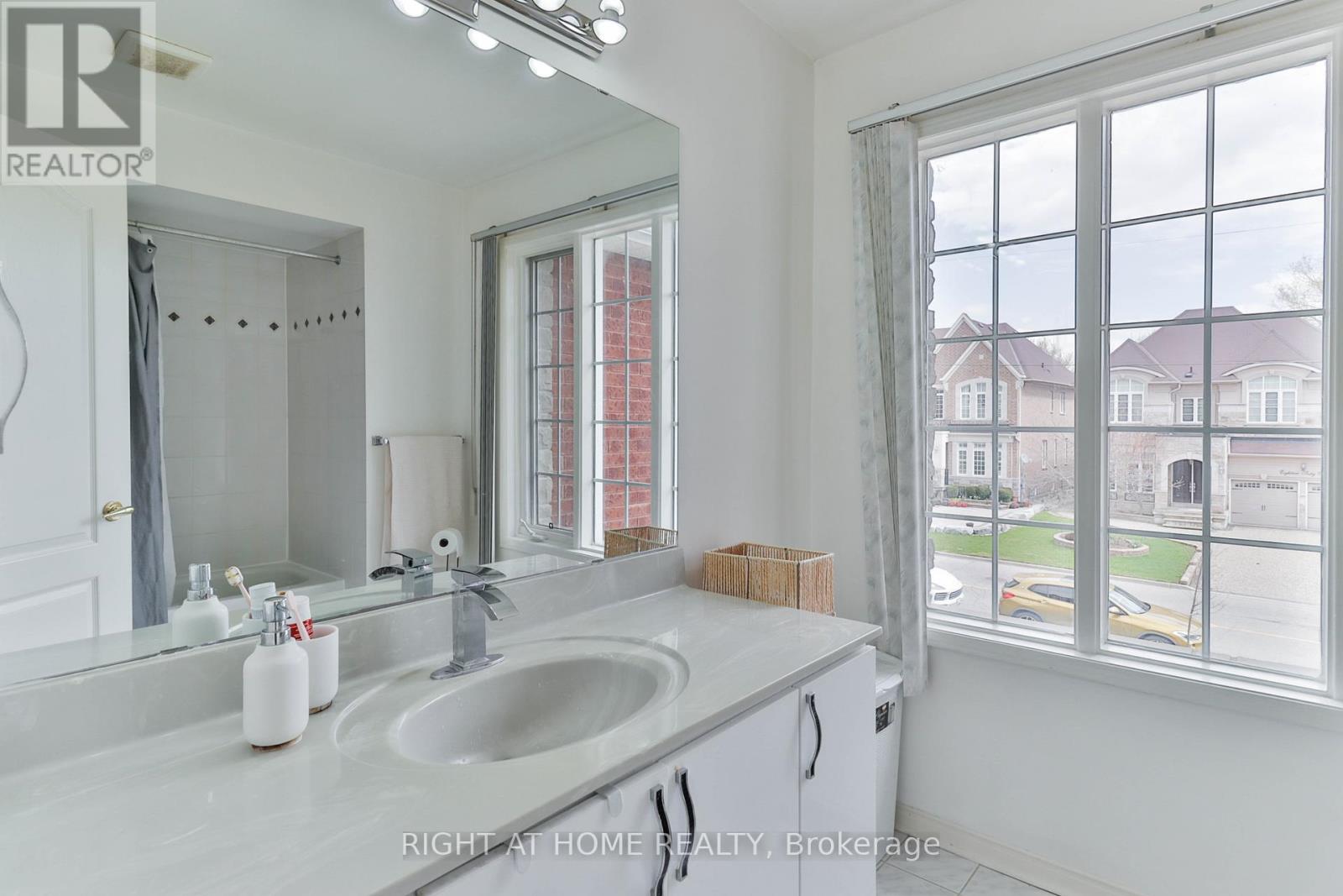 1856 Woodview Avenue, Pickering, Ontario  L1V 1L4 - Photo 36 - E13112296