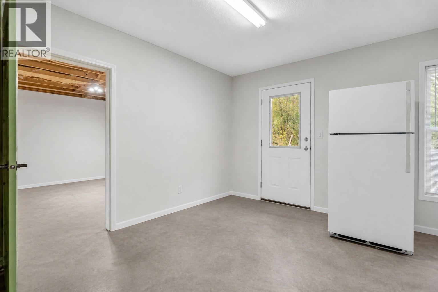 523 Grand Oro Road, Kaleden, British Columbia V0H 1K0 - Photo 27 - 10385721
