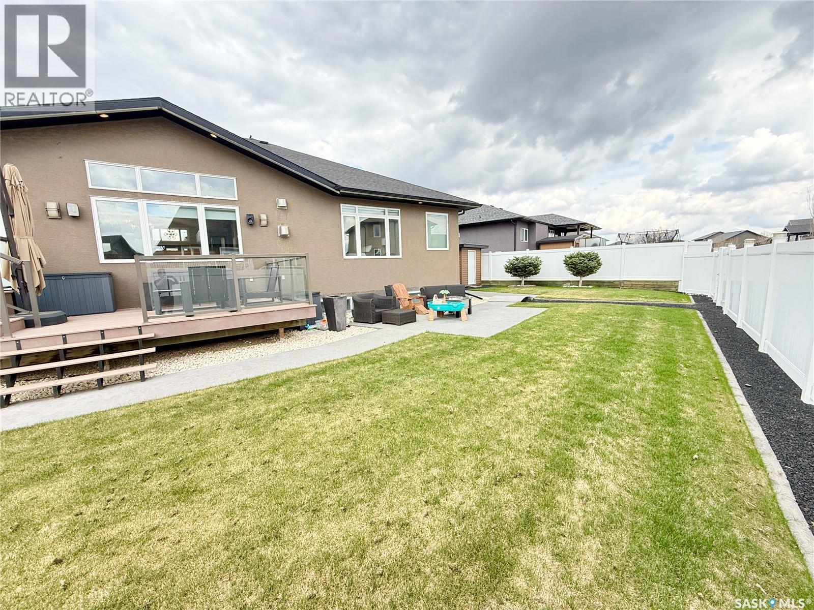 1832 Gordon Miles Place, Weyburn, Saskatchewan  S4H 0B9 - Photo 20 - SK036960