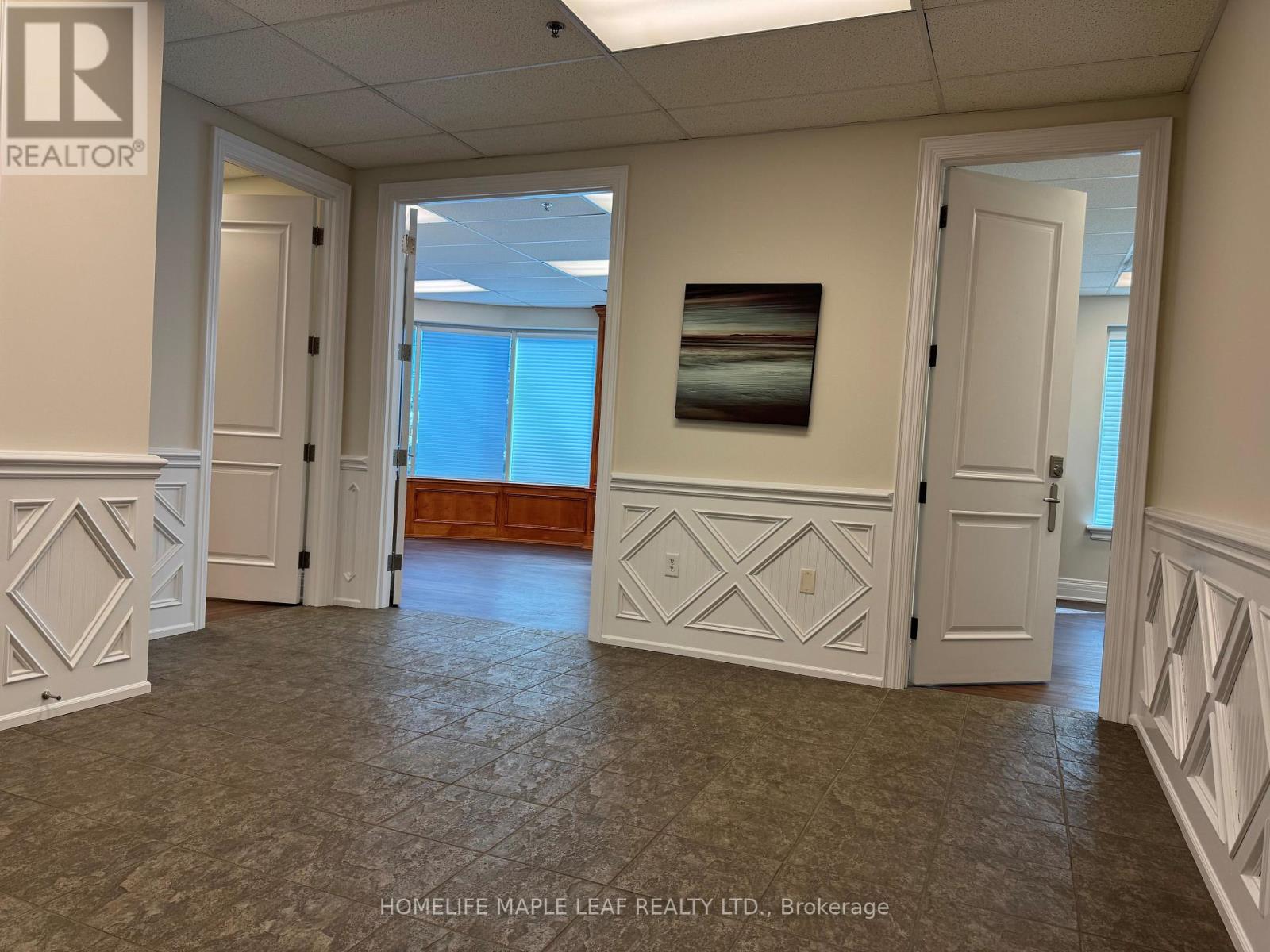 202 - 7175 Tomken Road, Mississauga, Ontario L5S 1P3 - Photo 3 - W13167454