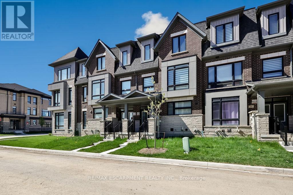 52 BONNINGTON DRIVE, Brampton, Ontario