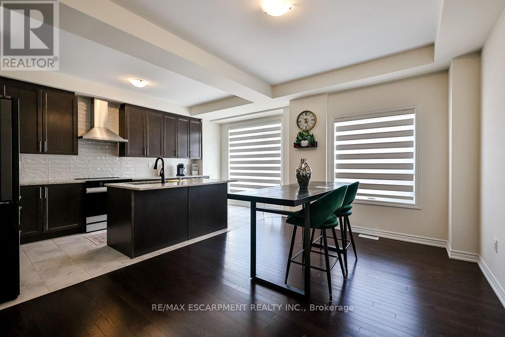 52 Bonnington Drive, Brampton, Ontario  L7A 5M1 - Photo 12 - W13167466
