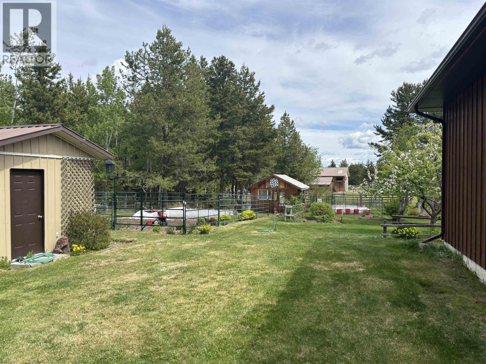 12452 Blackwater Road, Vanderhoof, British Columbia  V0J 3A1 - Photo 8 - R3127194