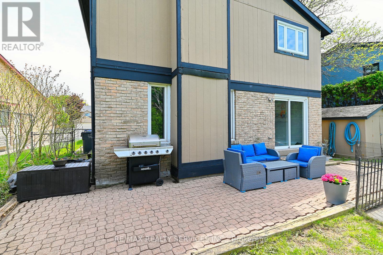 2545 Folkway Drive, Mississauga, Ontario  L5L 2J9 - Photo 37 - W13167414