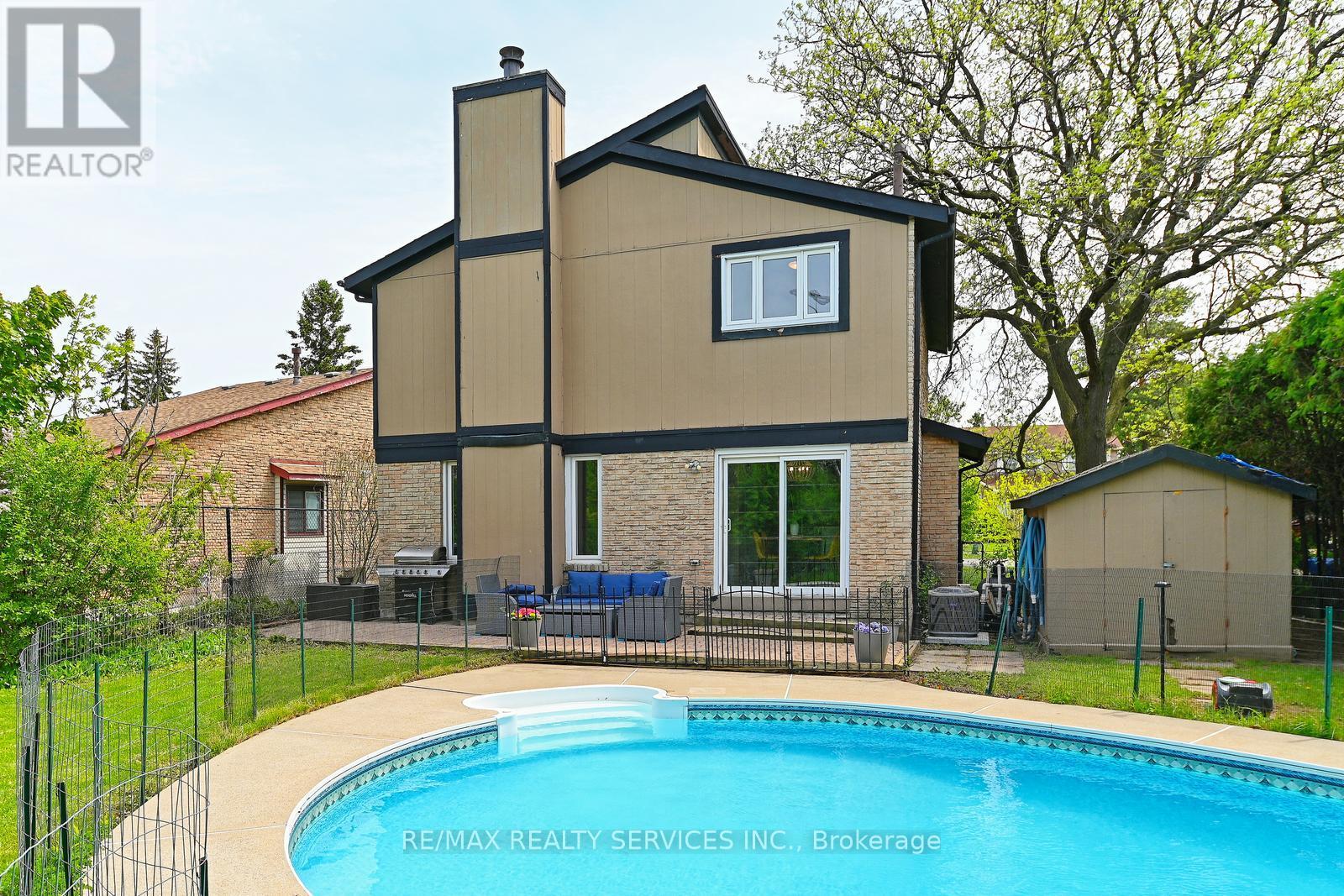 2545 Folkway Drive, Mississauga, Ontario  L5L 2J9 - Photo 38 - W13167414
