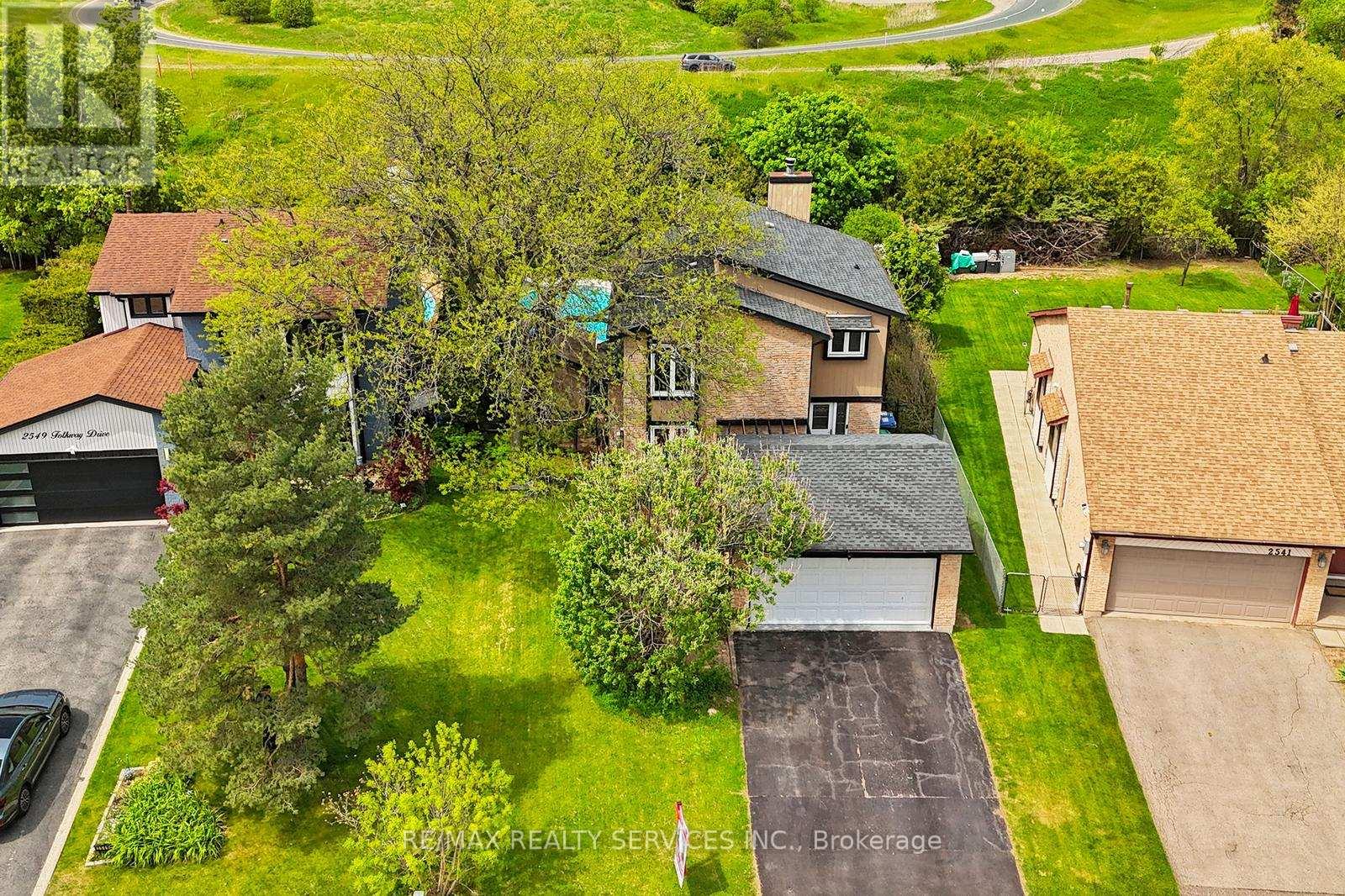 2545 Folkway Drive, Mississauga, Ontario  L5L 2J9 - Photo 48 - W13167414