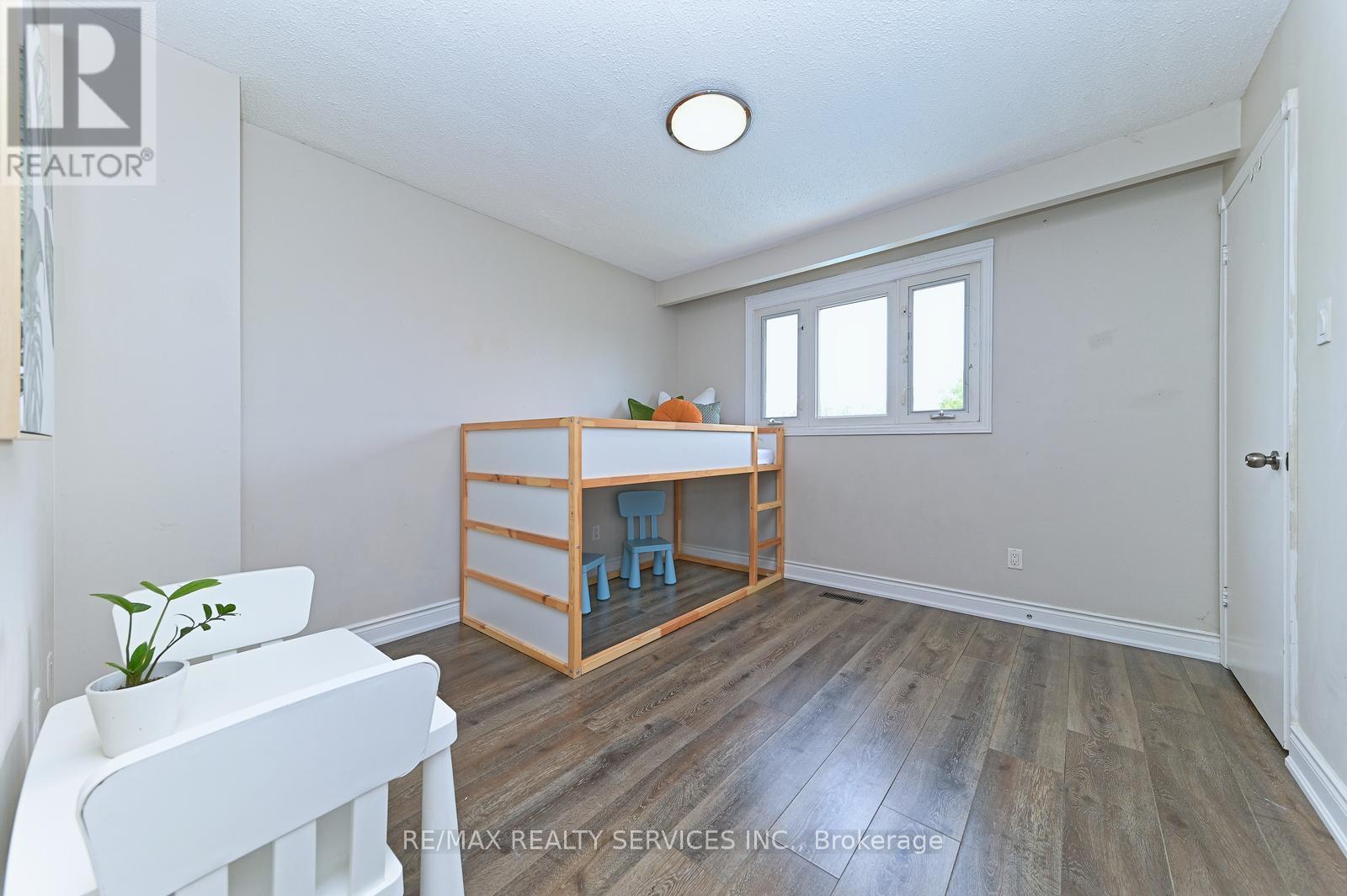 2545 Folkway Drive, Mississauga, Ontario  L5L 2J9 - Photo 26 - W13167414