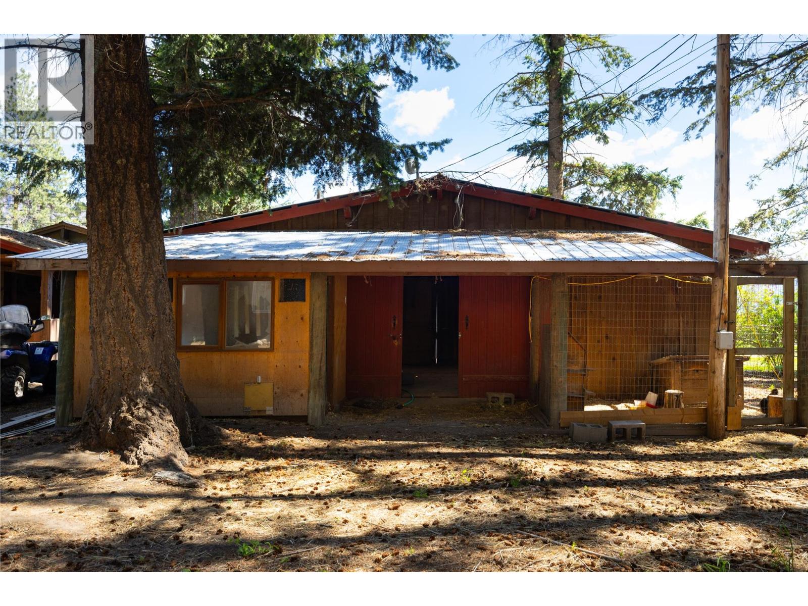 4644 97 Highway, Westwold, British Columbia V0E 3B1 - Photo 31 - 10388676