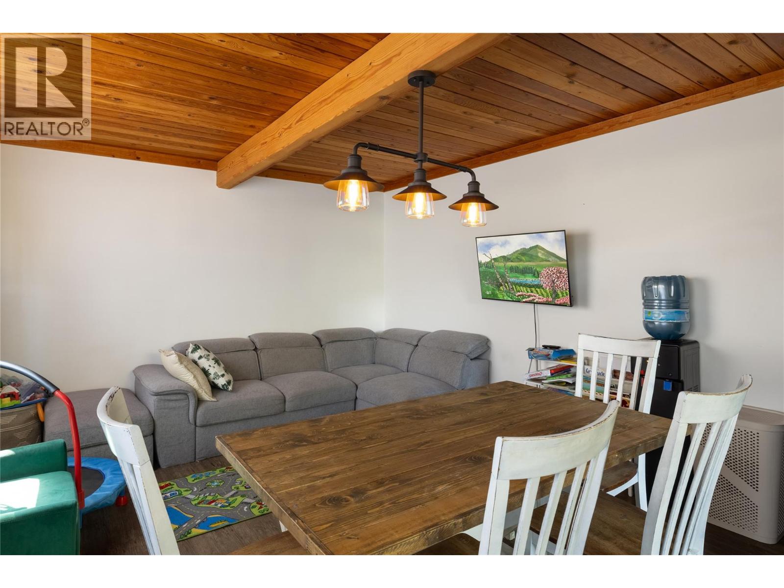 4644 97 Highway, Westwold, British Columbia V0E 3B1 - Photo 7 - 10388676