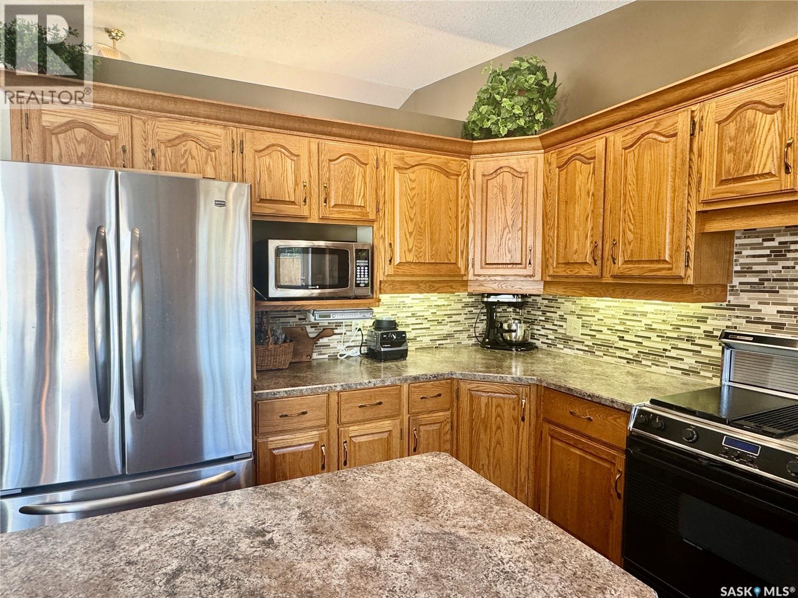 930 Sinotte Crescent, La Ronge, Saskatchewan  S0J 1L0 - Photo 11 - SK031676