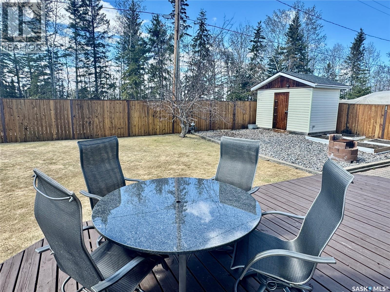 930 Sinotte Crescent, La Ronge, Saskatchewan  S0J 1L0 - Photo 59 - SK031676