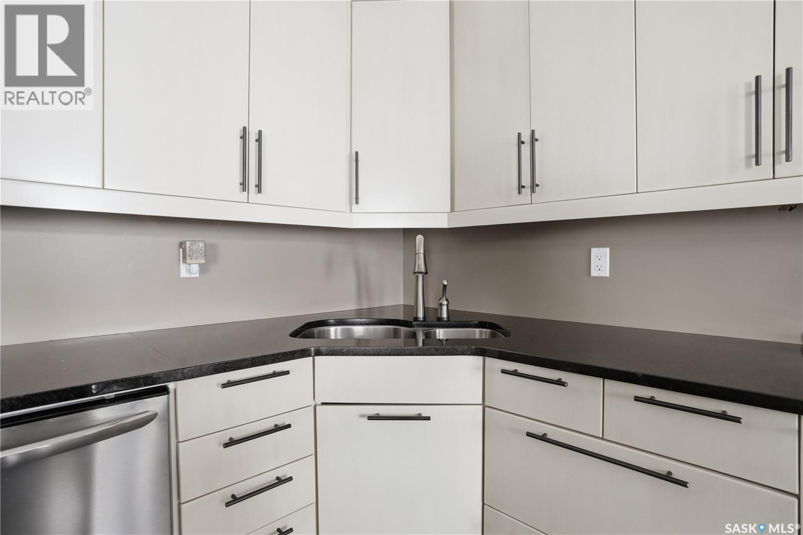 1532 Maple Hill Crescent N, Regina, Saskatchewan  S4X 0E8 - Photo 10 - SK036092