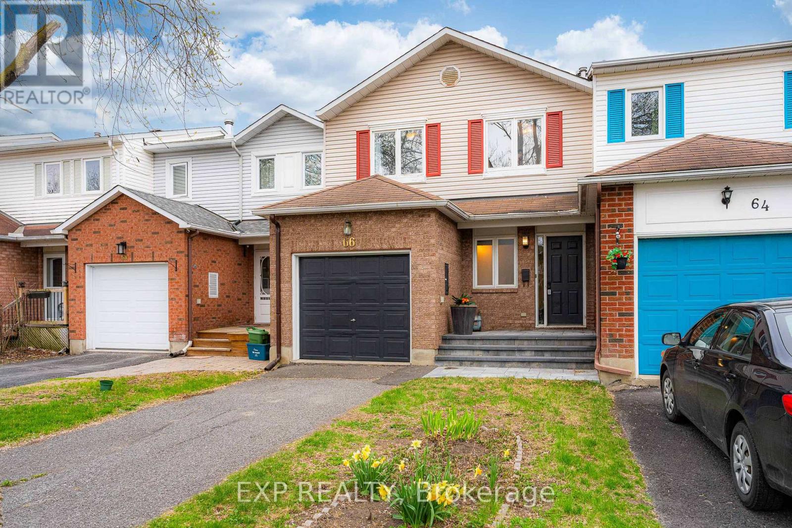 66 Kimbolton Crescent, Ottawa, Ontario  K2K 2S4 - Photo 2 - X13167486