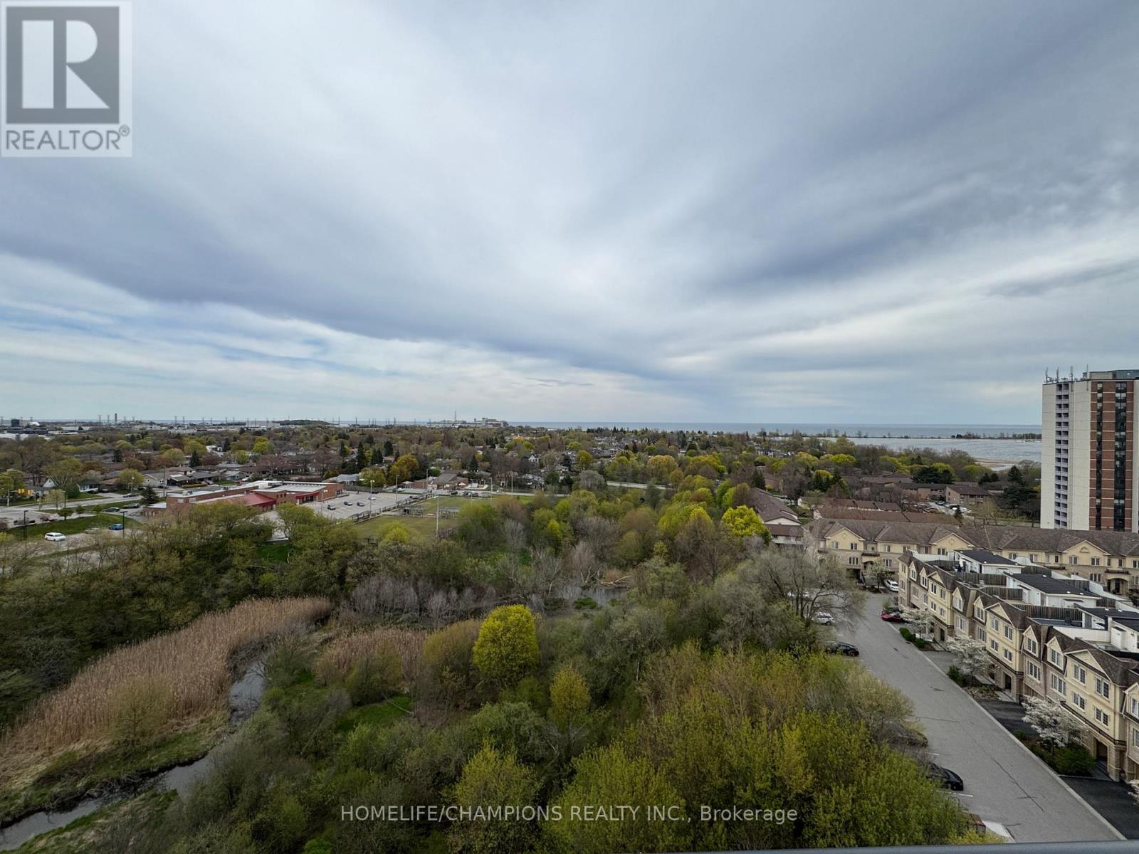 1204 - 1255 Bayly Street, Pickering, Ontario L1W 0B5 - Photo 4 - E13159600