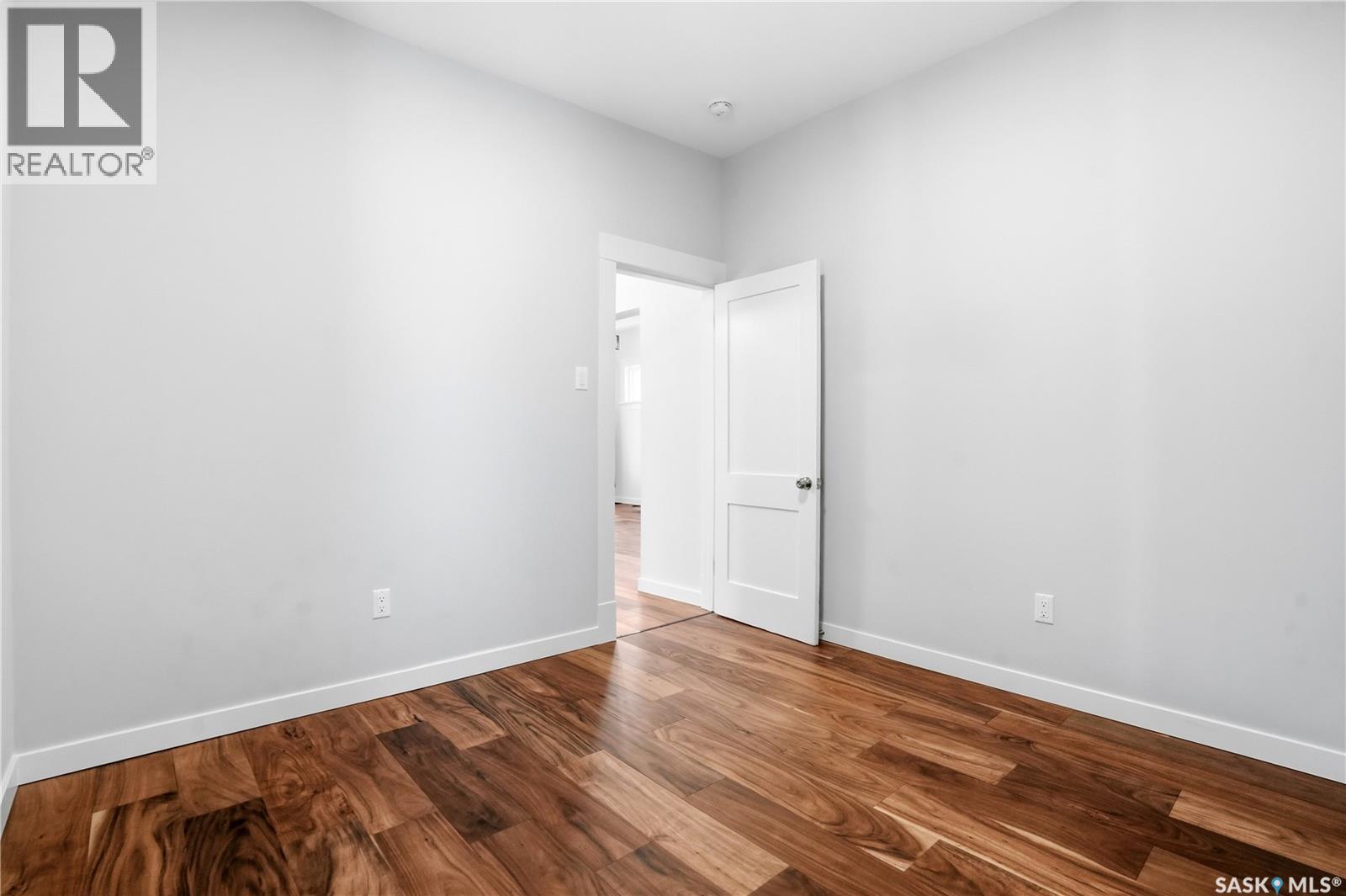 2324 Wallace Street, Regina, Saskatchewan  S4N 4A9 - Photo 25 - SK036702