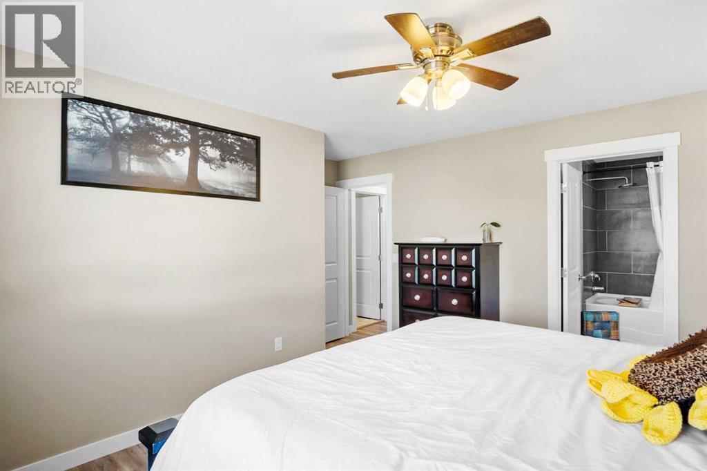 308 Carriage Lane Drive, Carstairs, Alberta  T0M 0N0 - Photo 16 - A2311874