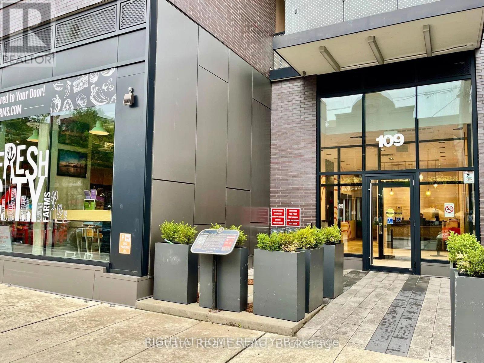 209 - 109 OSSINGTON AVENUE, Toronto, Ontario