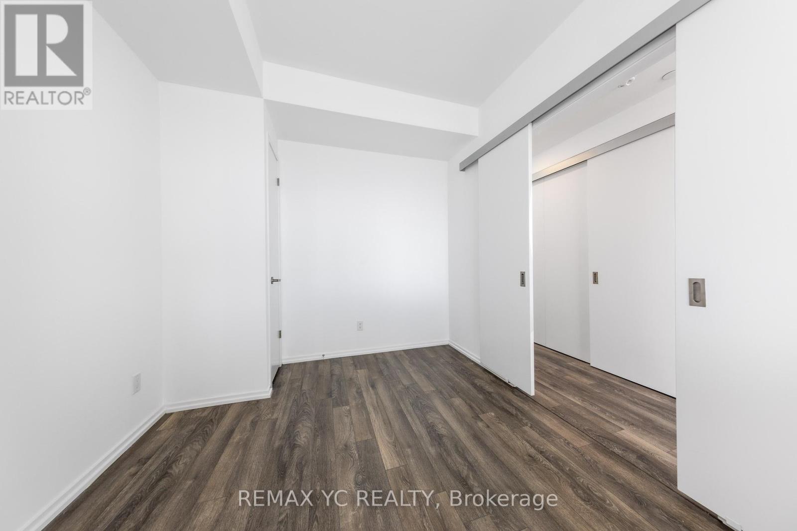 4404 - 197 Yonge Street, Toronto, Ontario  M5B 0C1 - Photo 10 - C13167524