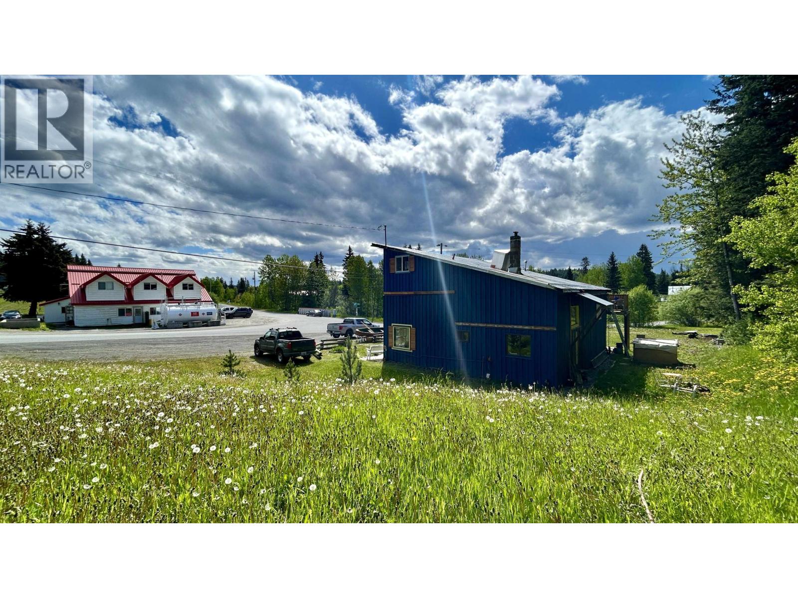 7554 Bridge Lake Business Rte, Bridge Lake, British Columbia  V0K 1E0 - Photo 19 - R3127224