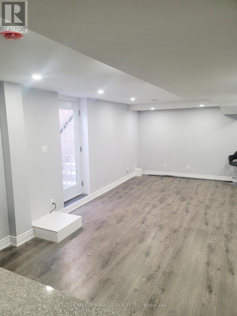 91 Song Bird Drive, Markham, Ontario  L3S 3T8 - Photo 4 - N13167496