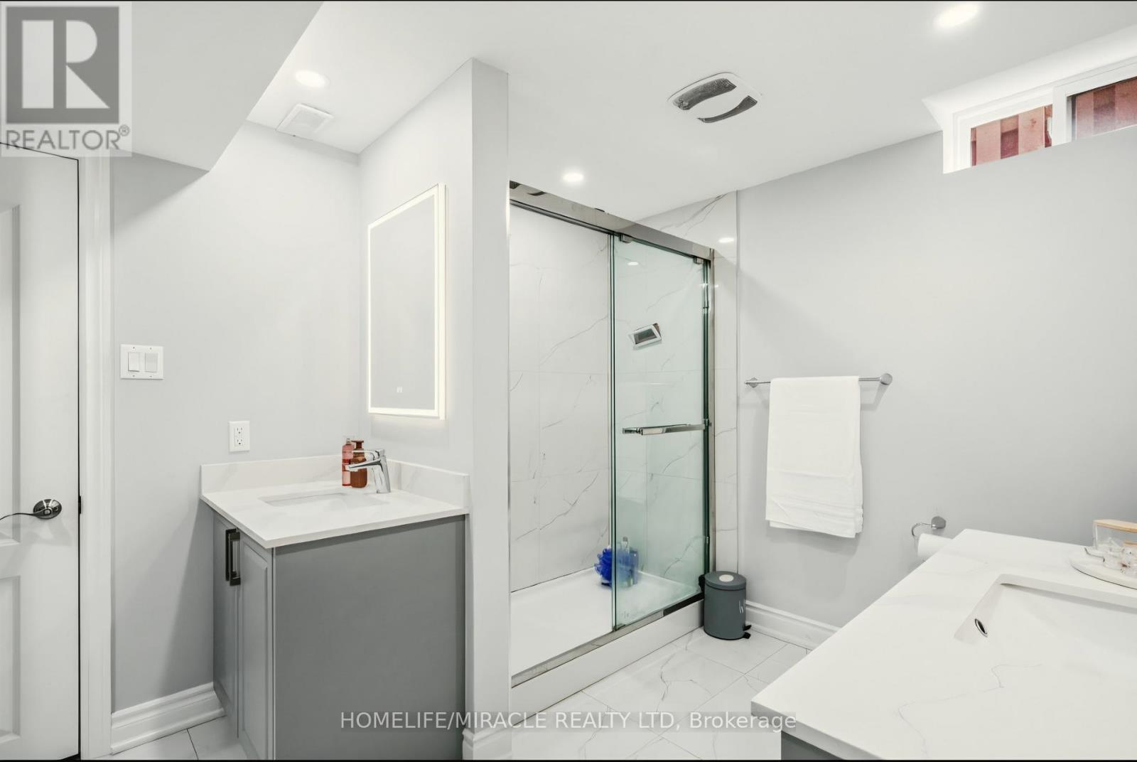 91 Song Bird Drive, Markham, Ontario  L3S 3T8 - Photo 8 - N13167496