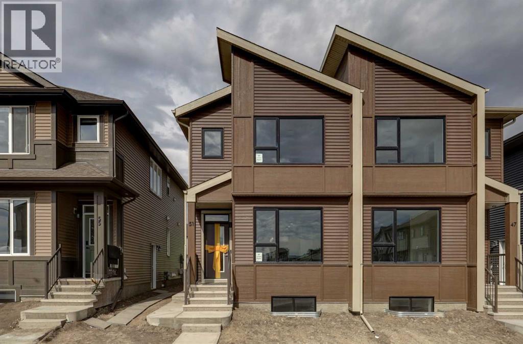 51 Lewisburg Manor Ne, Calgary, Alberta  T3P 2N7 - Photo 2 - A2310893