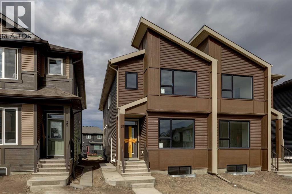 51 Lewisburg Manor Ne, Calgary, Alberta  T3P 2N7 - Photo 1 - A2310893