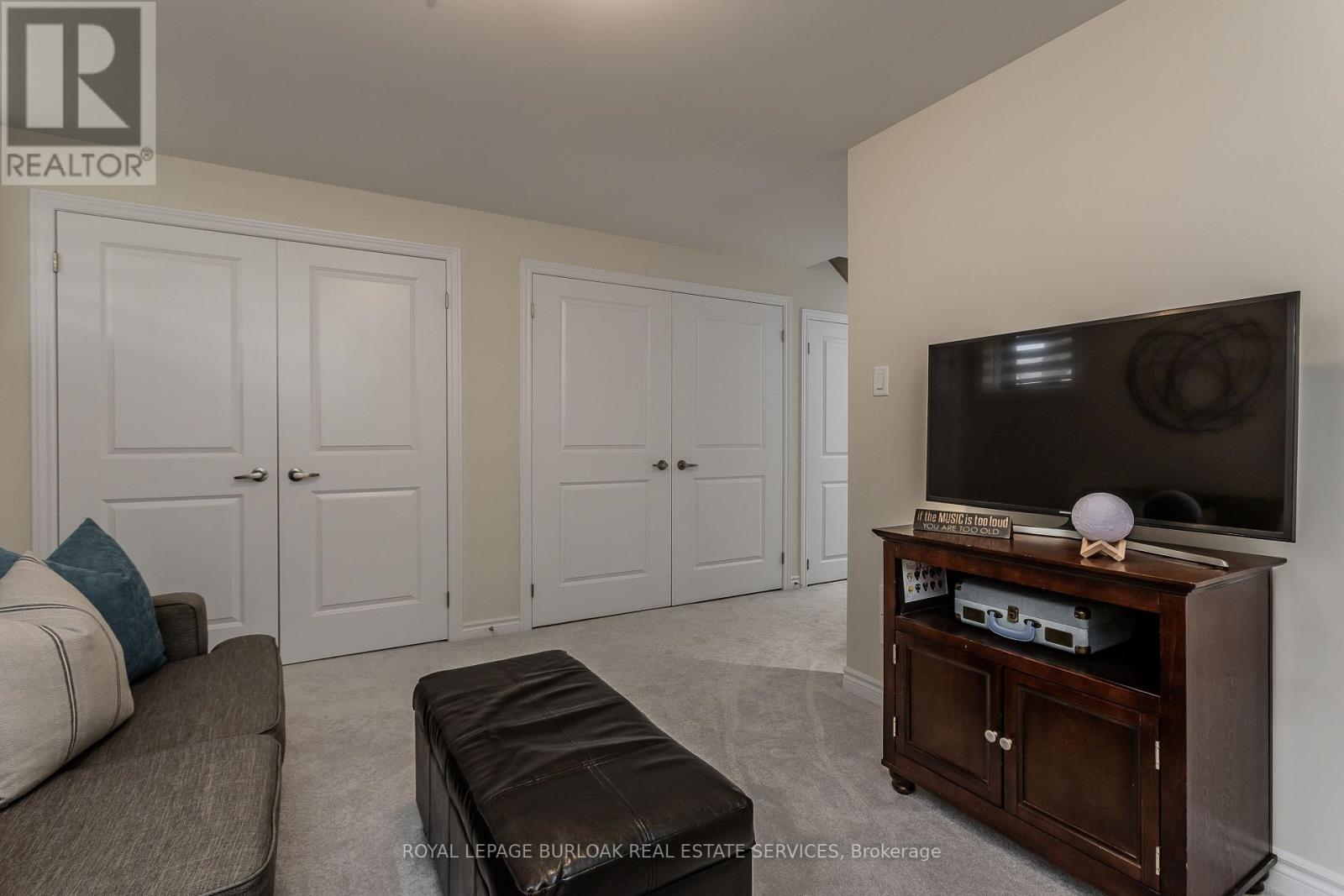 1401 Almonte Drive, Burlington, Ontario  L7P 0V8 - Photo 23 - W13167488