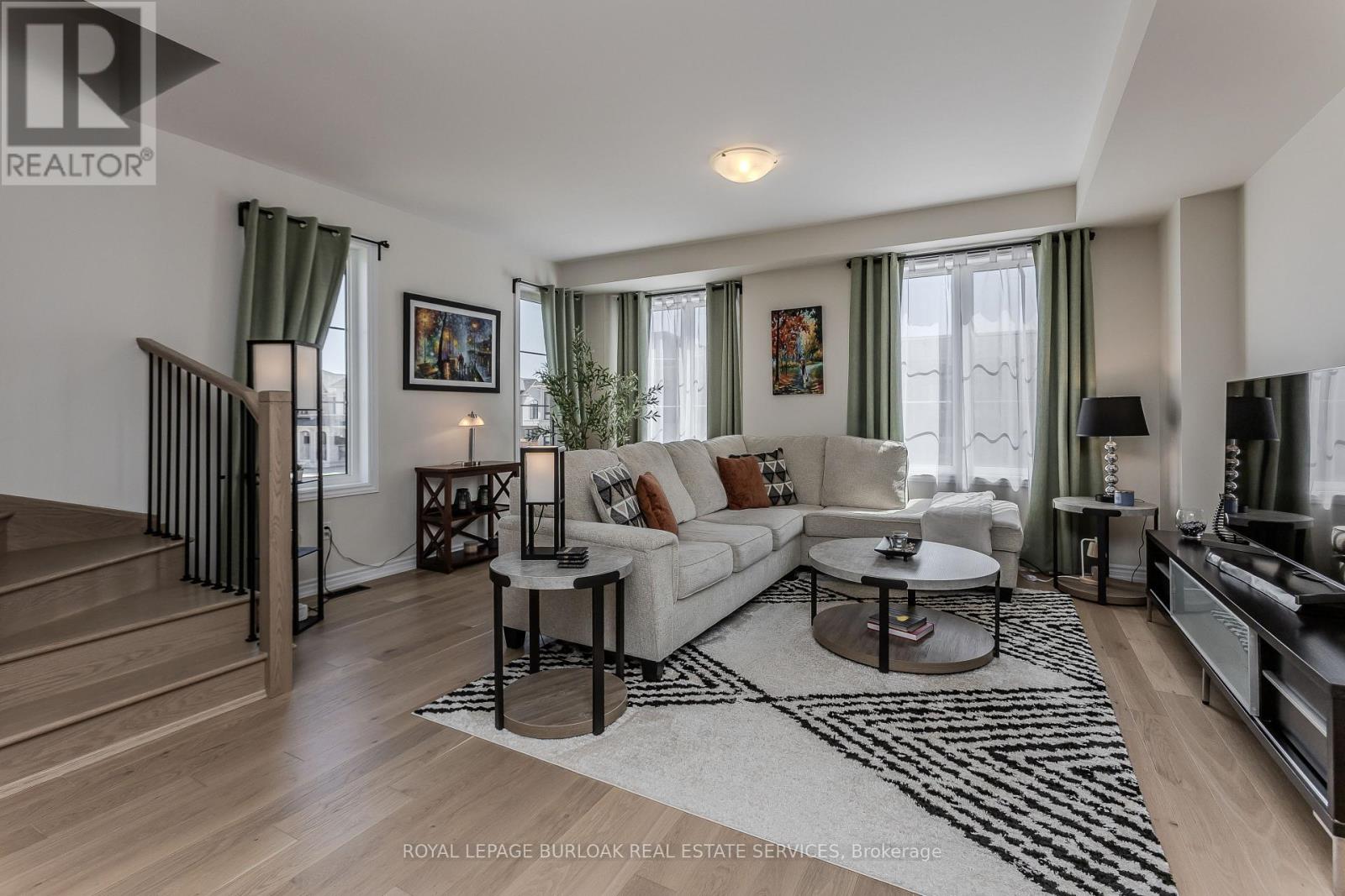 1401 Almonte Drive, Burlington, Ontario  L7P 0V8 - Photo 6 - W13167488